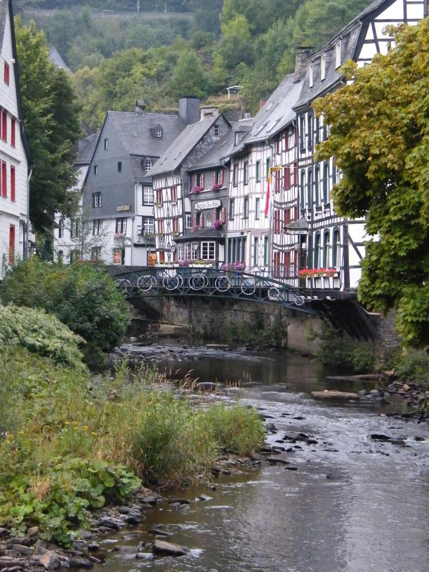 Apartment Rur-Partie Im Haus An Der Rur Monschau Exteriér fotografie